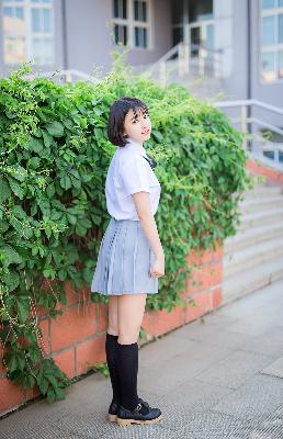 年轻善良的少妇